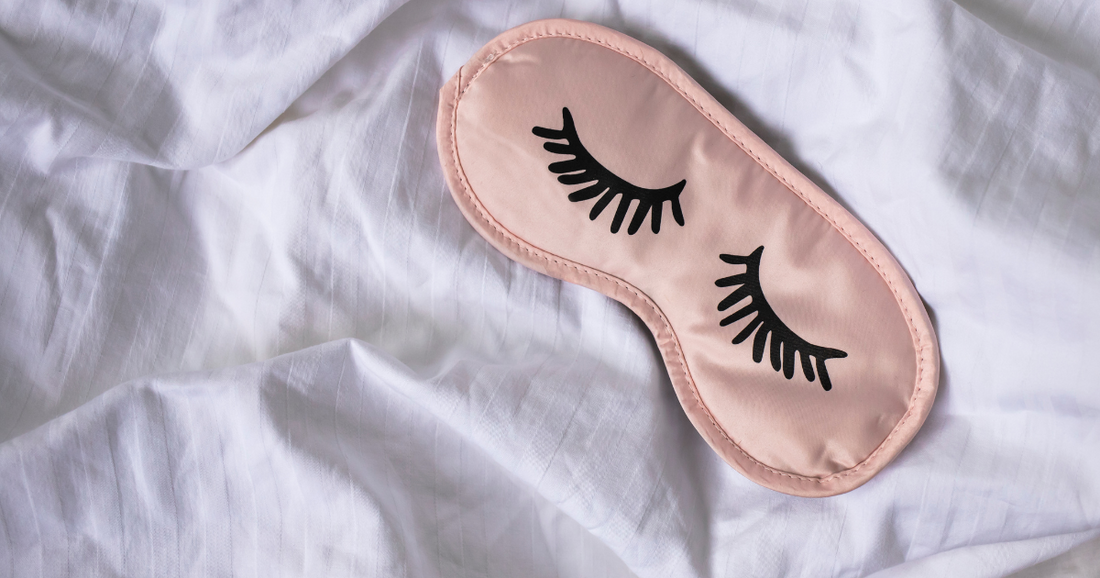 Pink sleep mask with eye lashes | Jenny Nordic Skincare